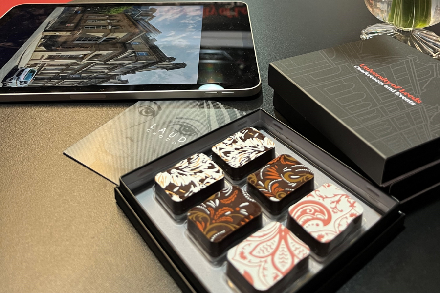 Picture of box of chocolates 